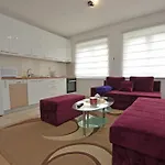 Apartman - Stan Na Dan
