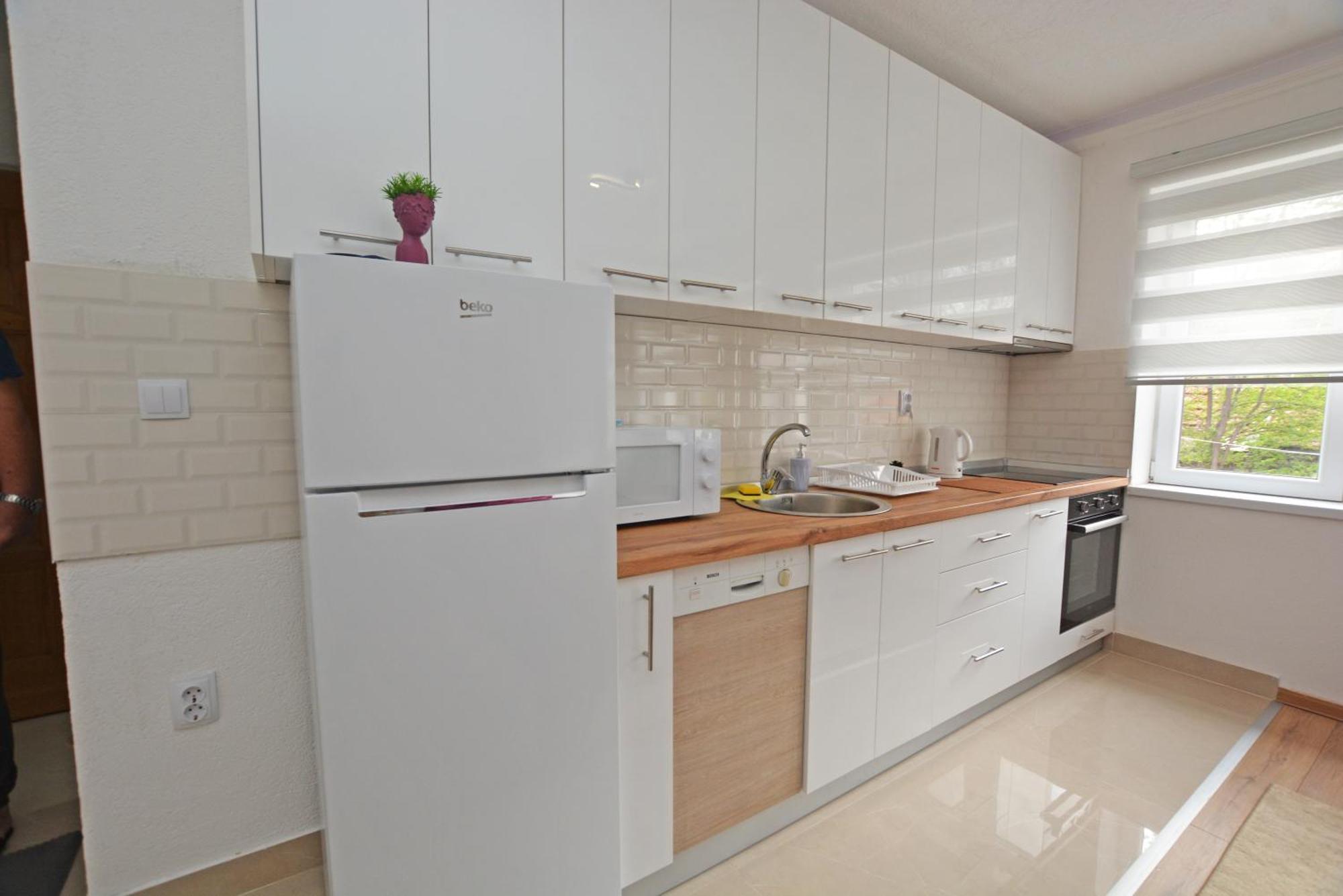 Apartment - Stan Na Dan