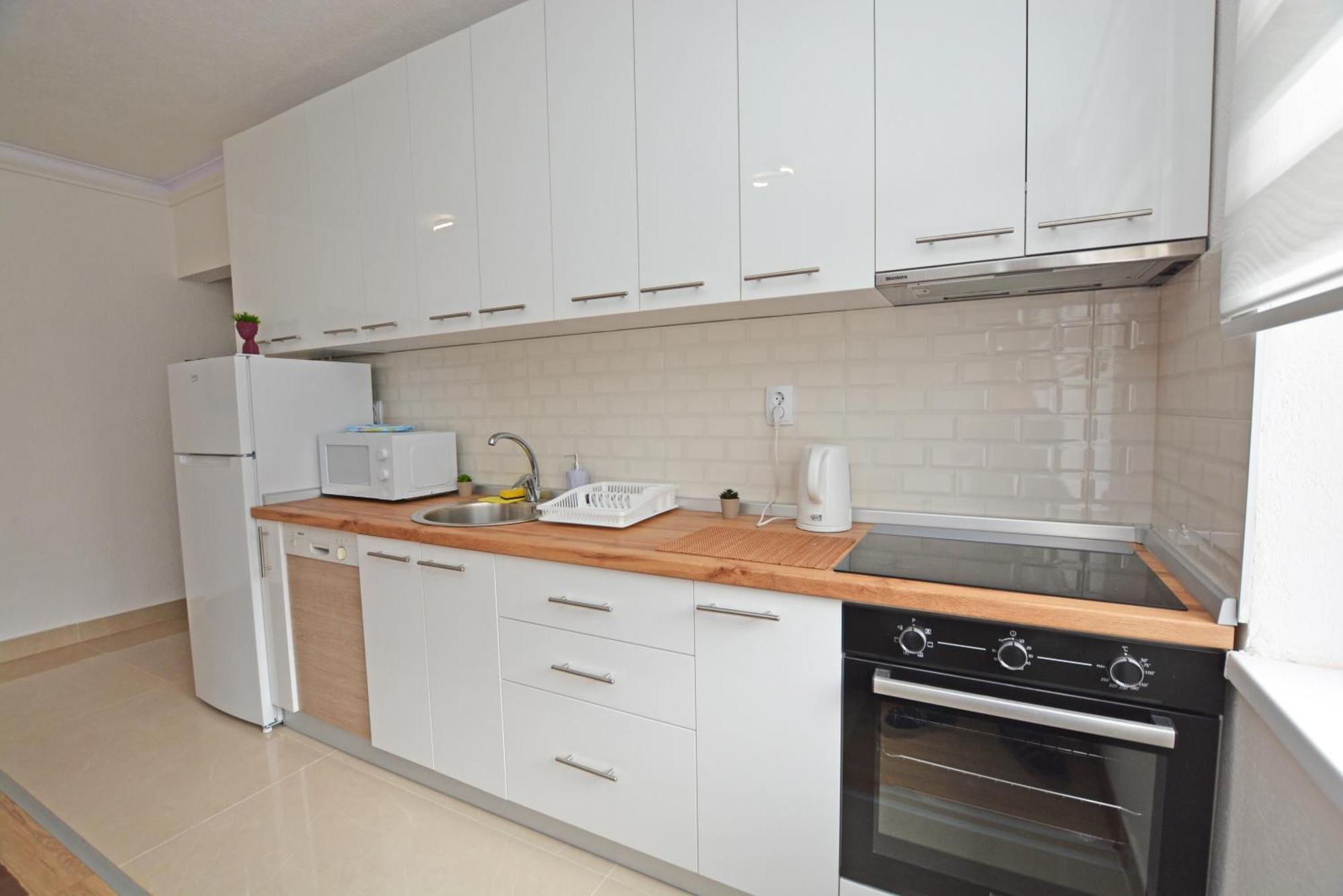 Apartment - Stan Na Dan *